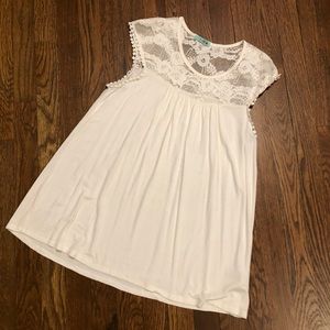 P.S. Kate White Lace Cap-sleeve Flowy Top